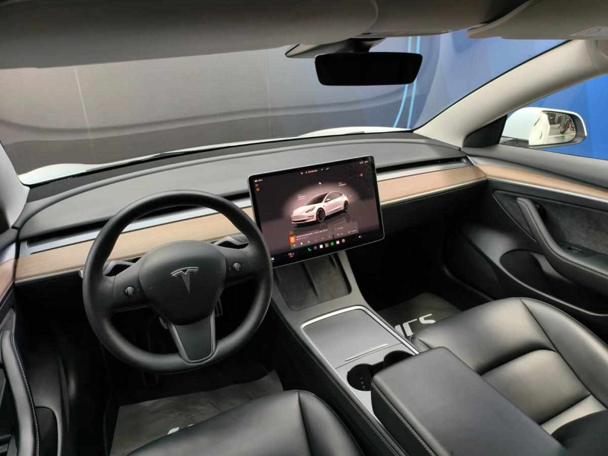 tesla-model-3-performance-2023-eletrico