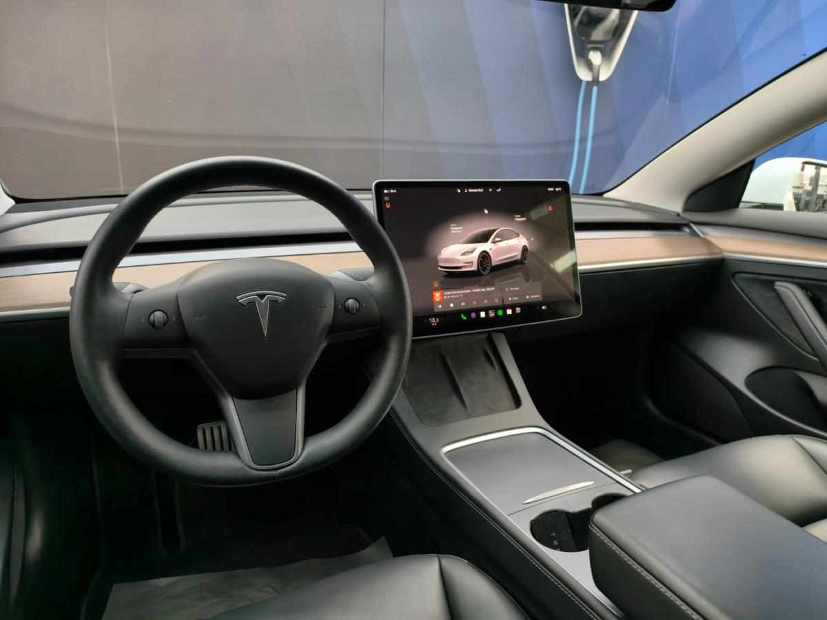 tesla-model-3-performance-2023-eletrico
