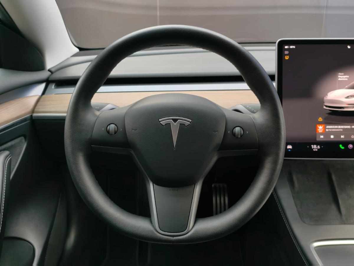 tesla-model-3-performance-2023-eletrico