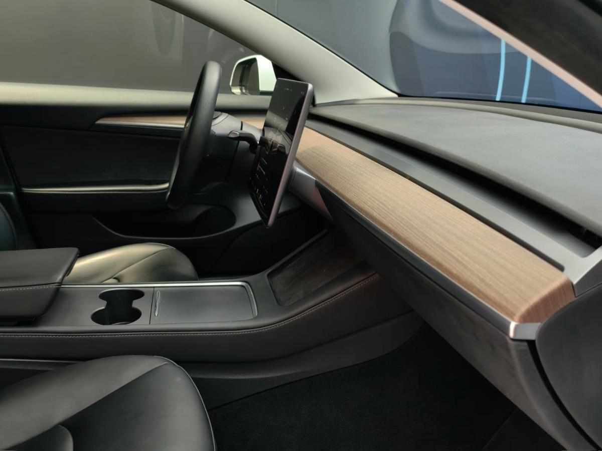 tesla-model-3-performance-2023-eletrico