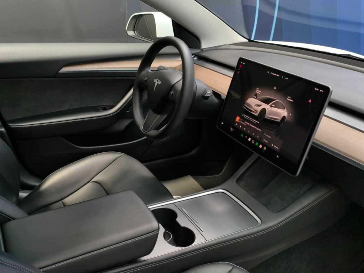 tesla-model-3-performance-2023-eletrico
