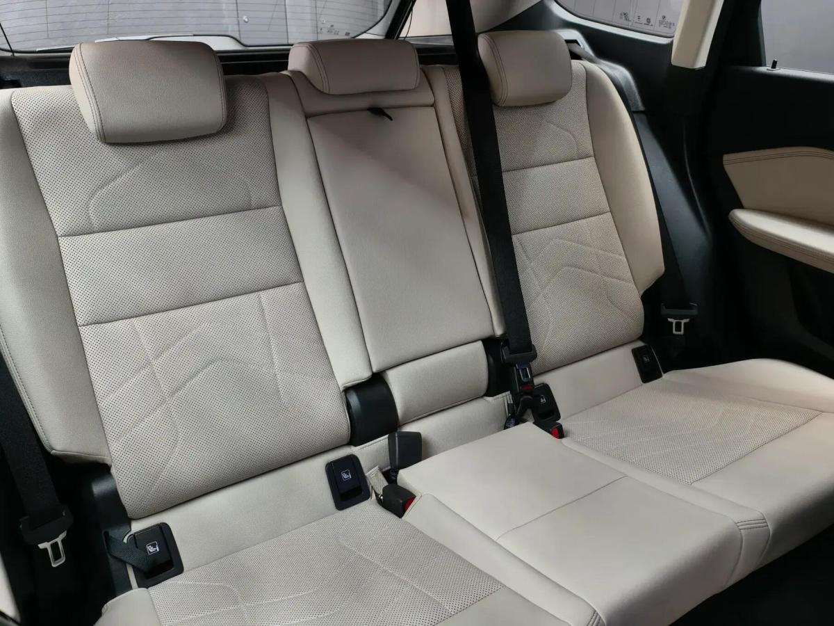 bmw-x1-2023-diesel-1995cc