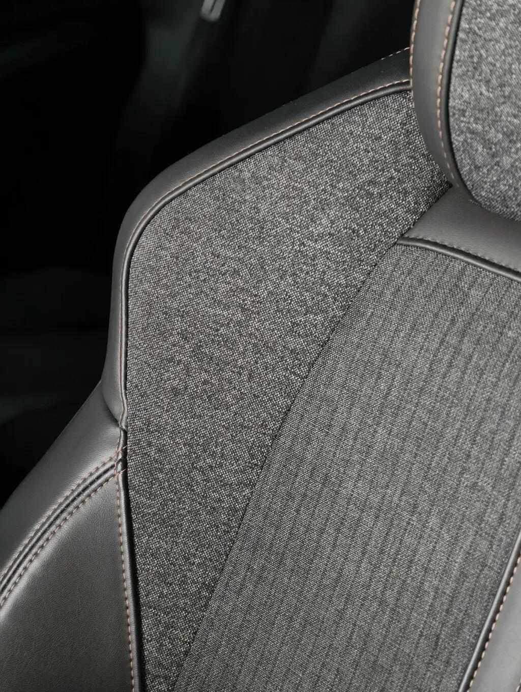 peugeot-3008-2018-diesel-1499cc