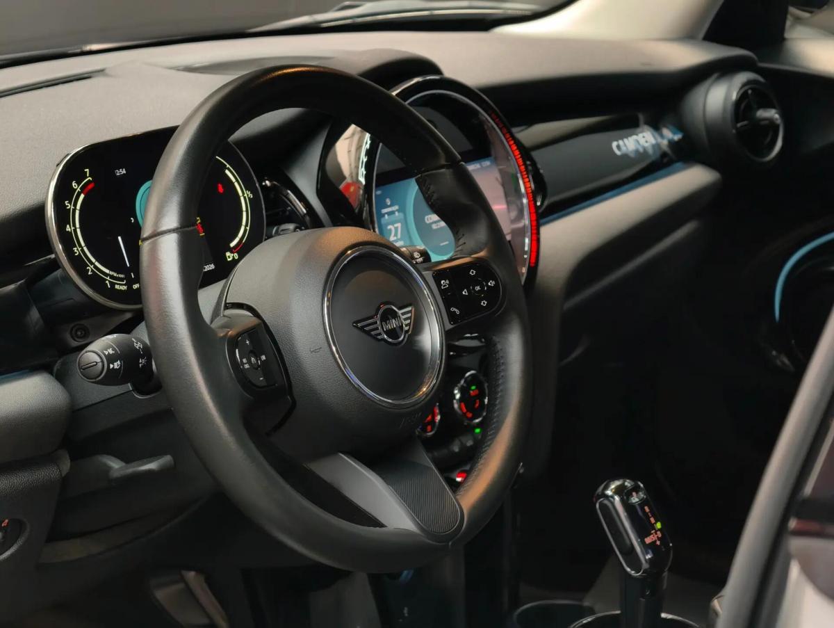 mini-cooper-2024-gasolina-1499cc