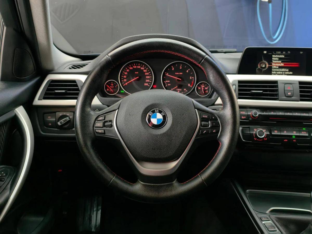 bmw-serie-3-318d-touring-2016-diesel-1995cc