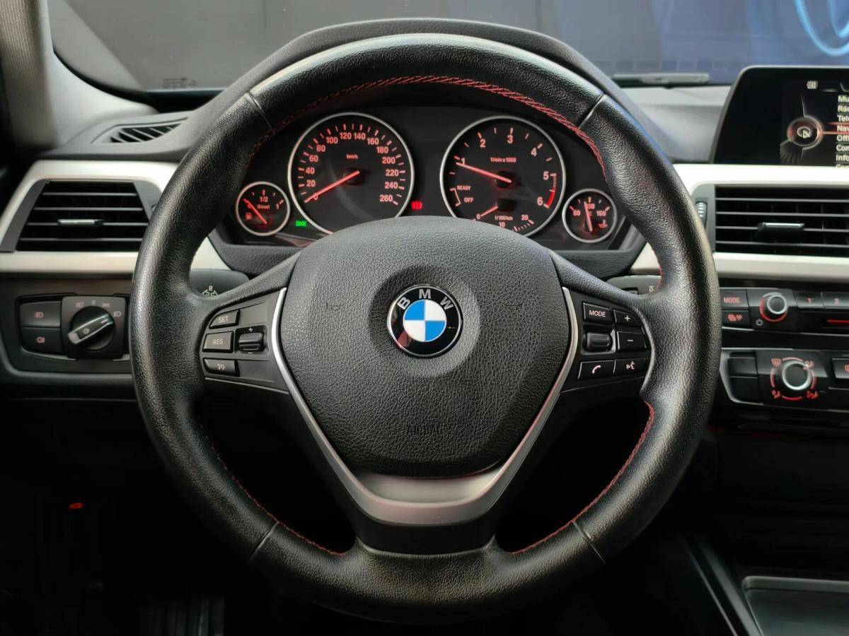 bmw-serie-3-318d-touring-2016-diesel-1995cc