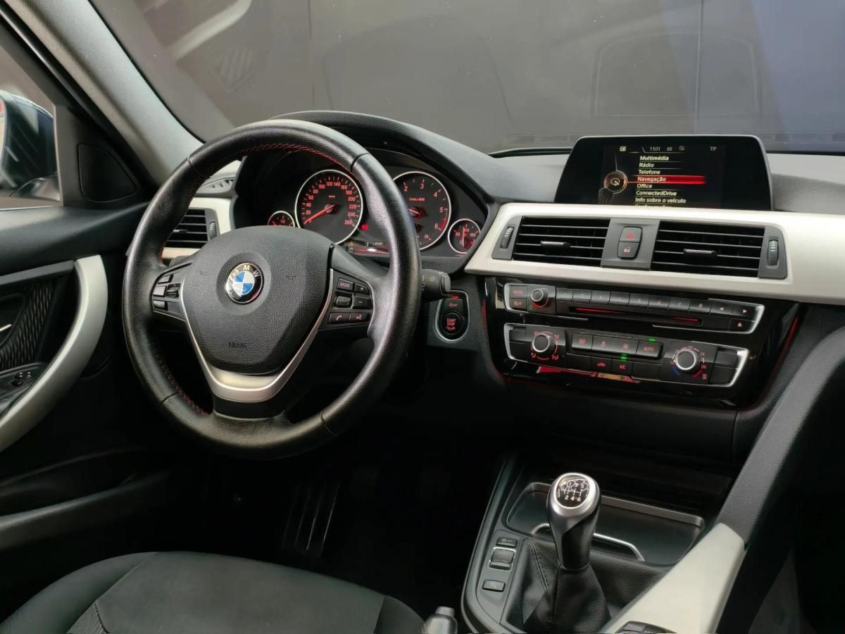bmw-serie-3-318d-touring-2016-diesel-1995cc