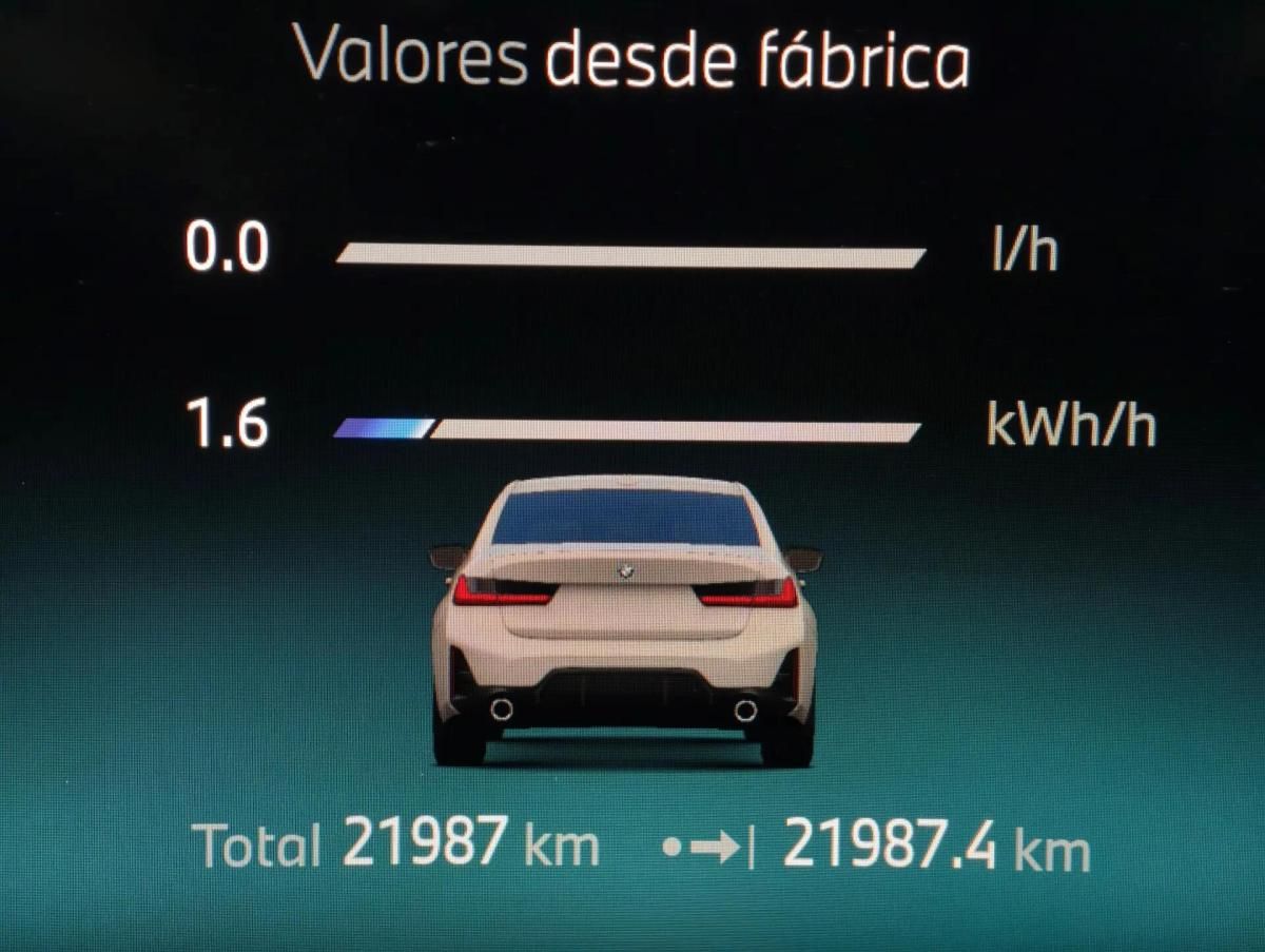 bmw-serie-3-330e-2025-hibrido-a-gasolina-1998cc