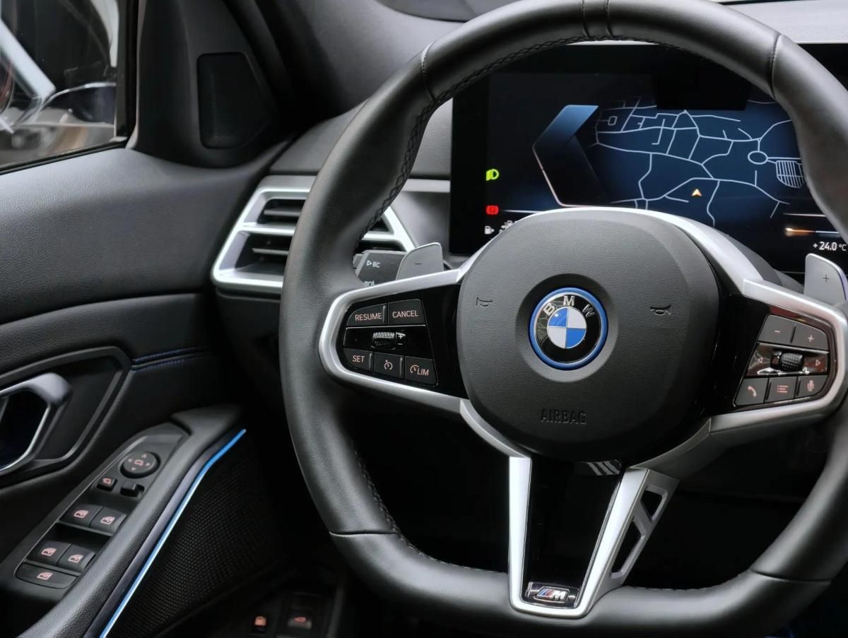 bmw-serie-3-330e-2025-hibrido-a-gasolina-1998cc