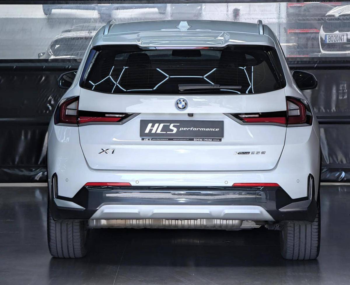 bmw-x1-xdrive25e-2023-hibrido-a-gasolina-1499cc
