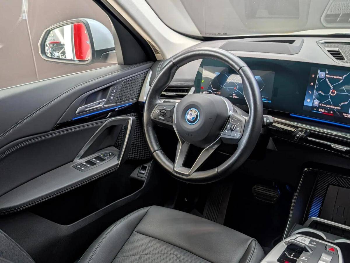 bmw-x1-xdrive25e-2023-hibrido-a-gasolina-1499cc