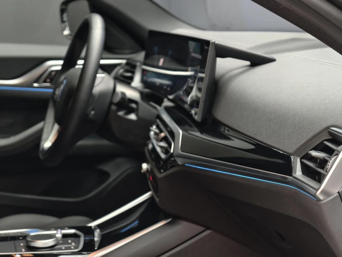 bmw-serie-i-i4-edrive40-2023-eletrico-0cc