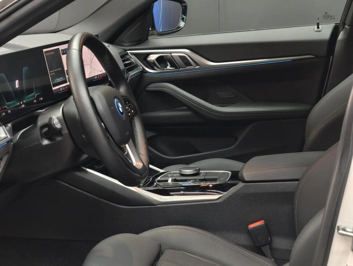 bmw-serie-i-i4-edrive40-2023-eletrico-0cc