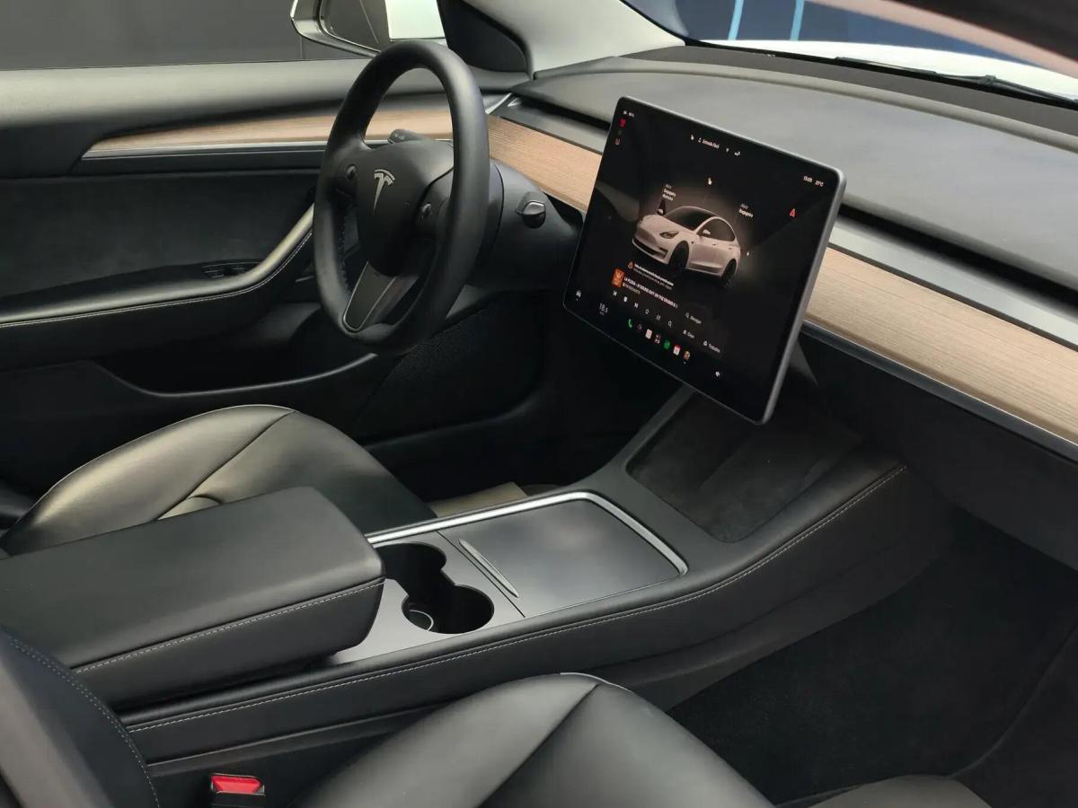 tesla-model-3-2023-eletrico-0cc