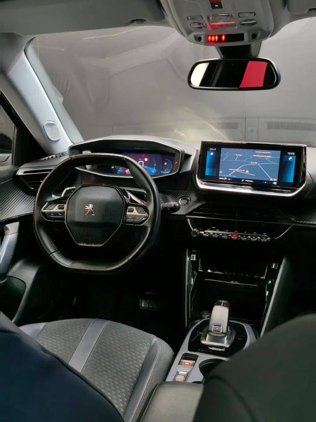 peugeot-2008-2020-diesel-1499cc