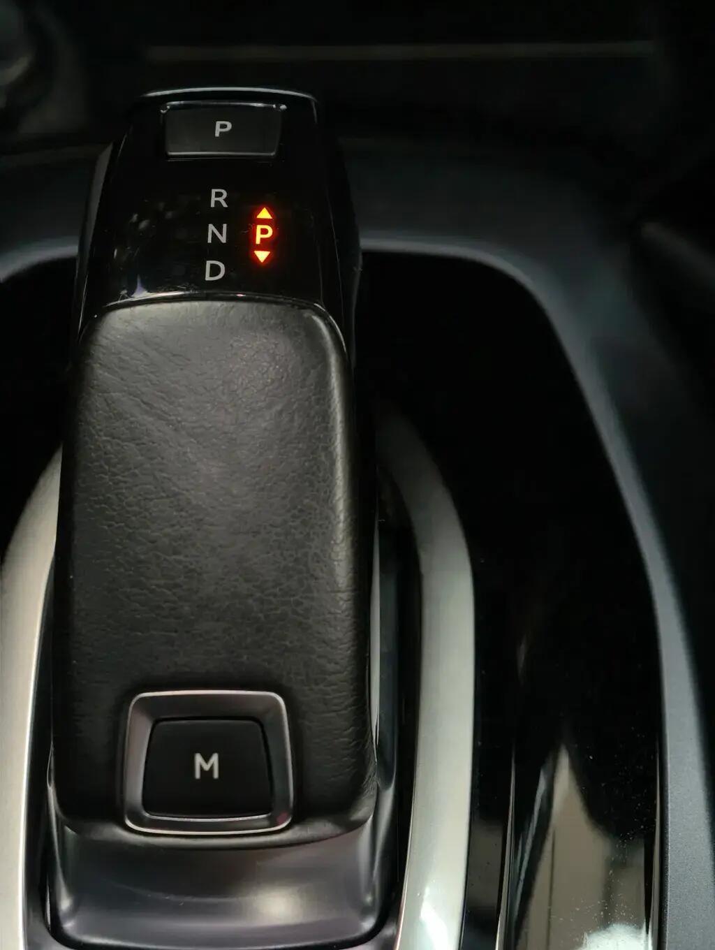 peugeot-2008-2020-diesel-1499cc
