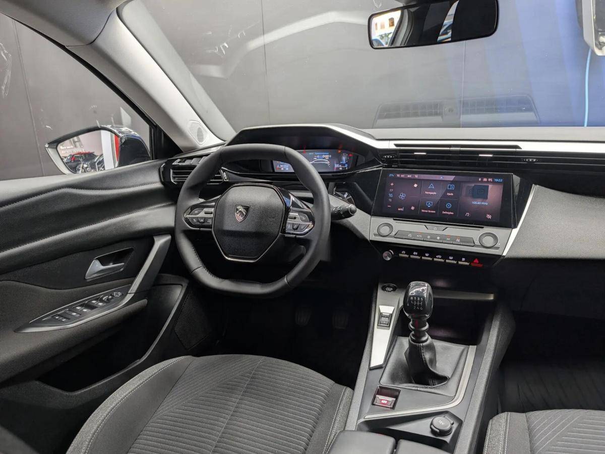 peugeot-308-2022-diesel-1499cc