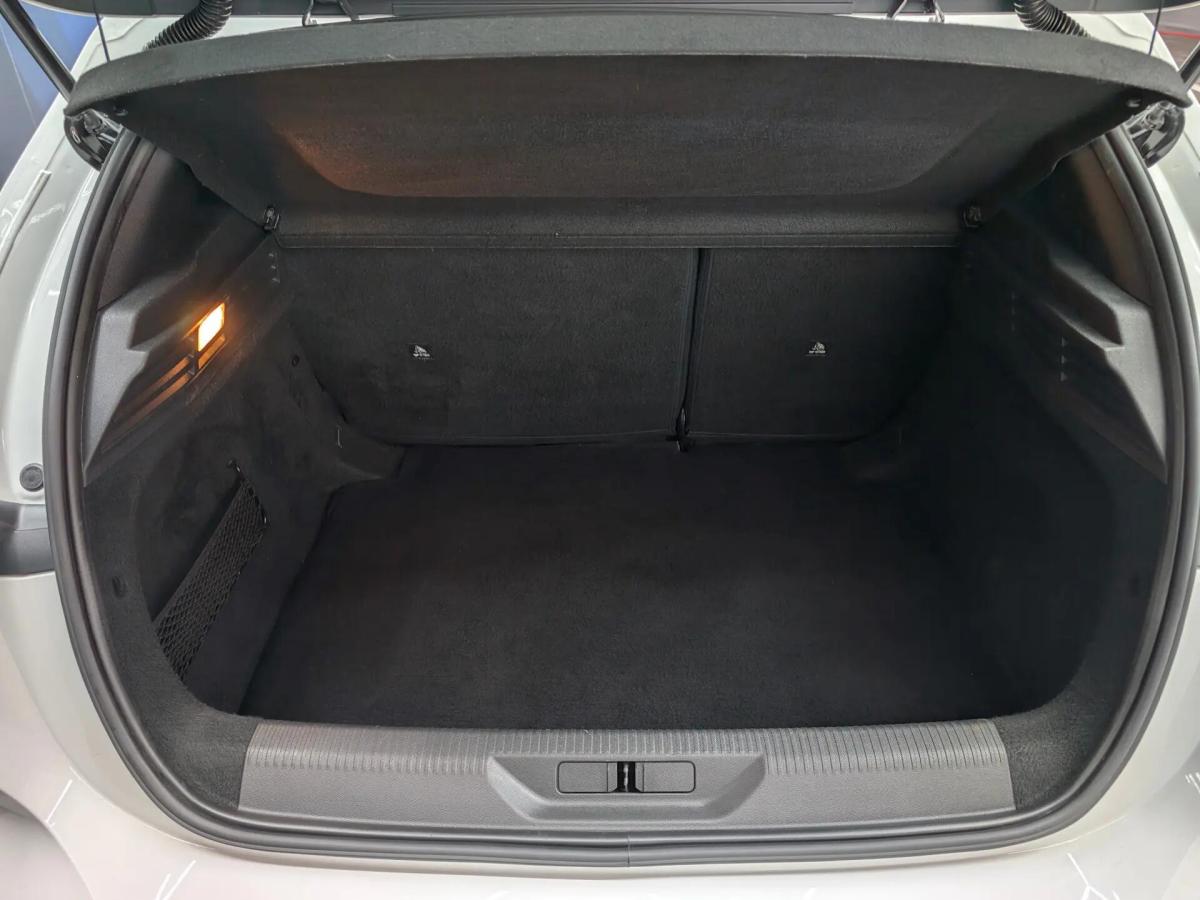 peugeot-308-2022-diesel-1499cc
