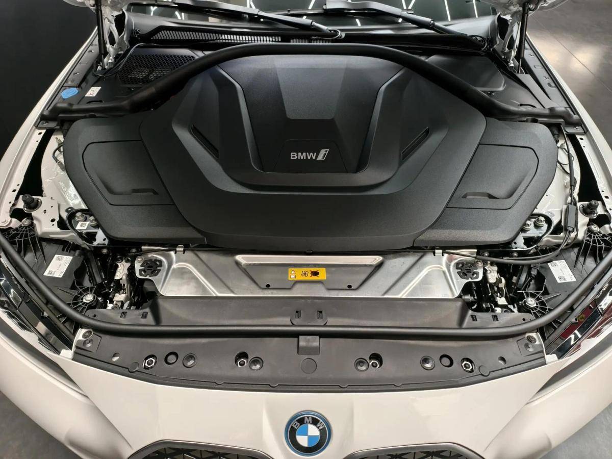 bmw-serie-i-i5-edrive40-2025-eletrico-0cc