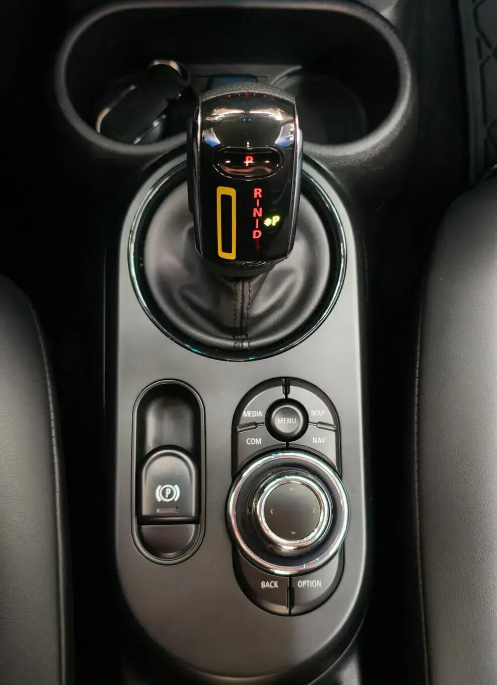 mini-cooper-s-2023-eletrico-0cc