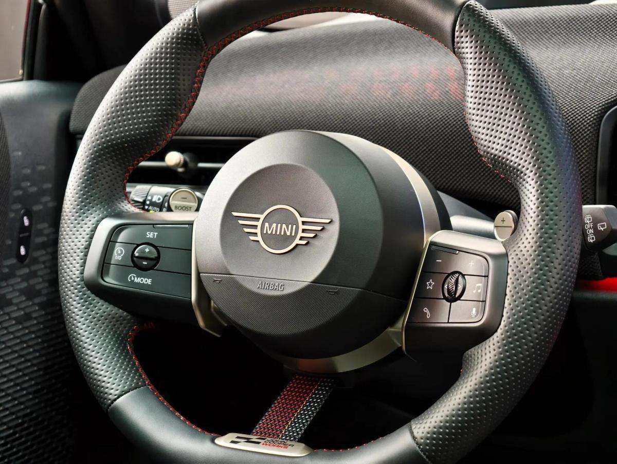 mini-john-cooper-works-2024-gasolina-1998cc