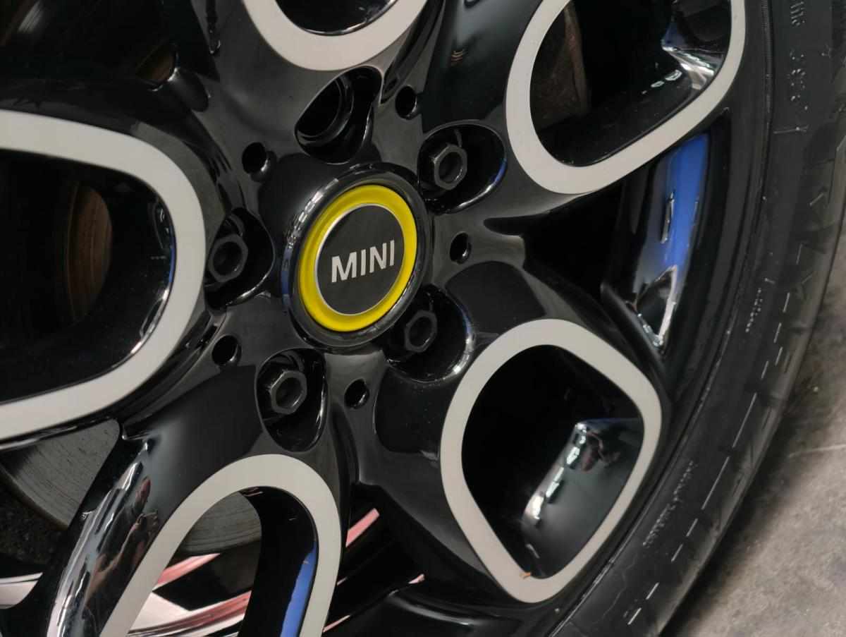 mini-hatch-cooper-se-32-6-kwh-2023-eletrico