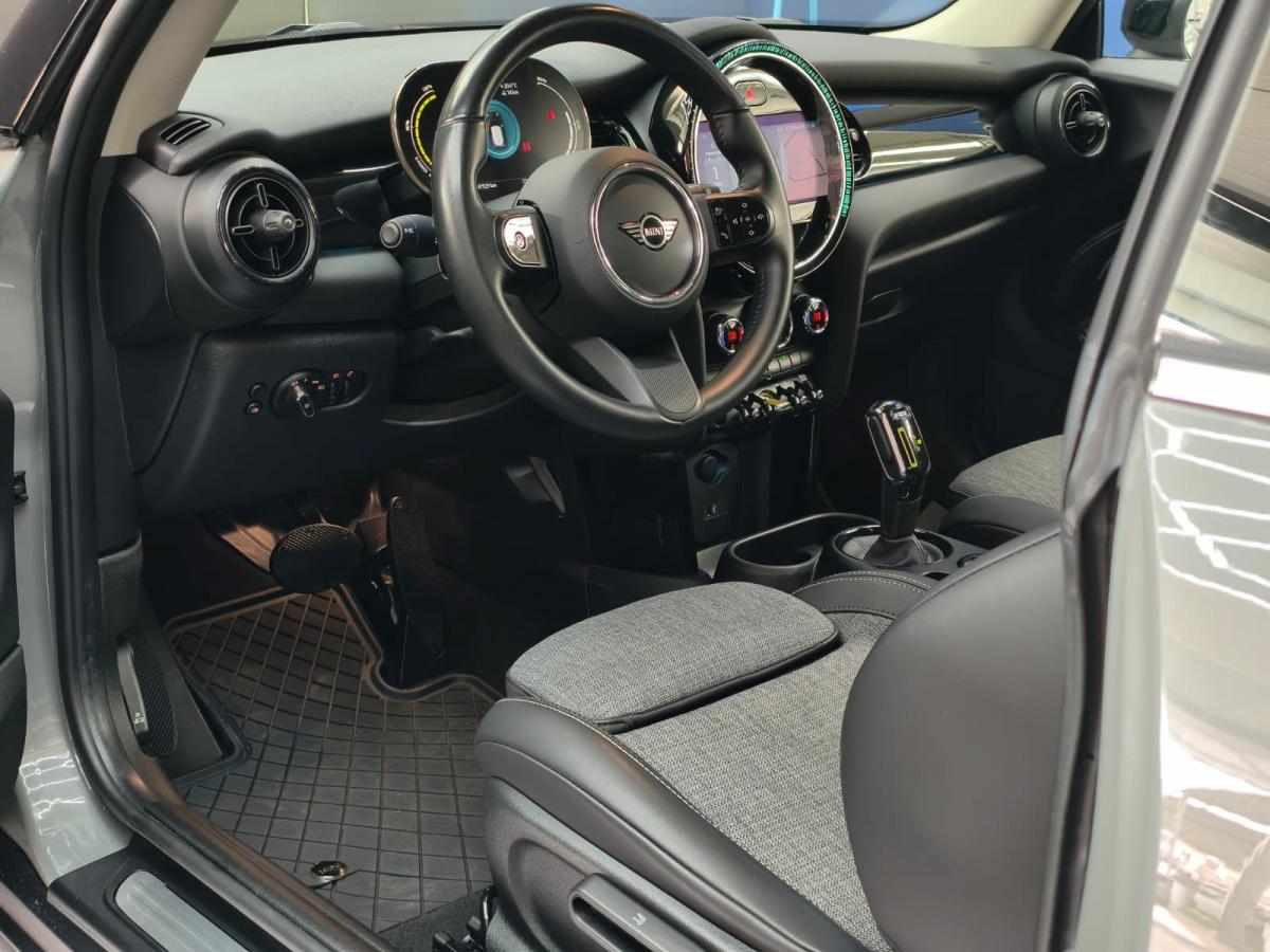 mini-hatch-cooper-se-32-6-kwh-2023-eletrico