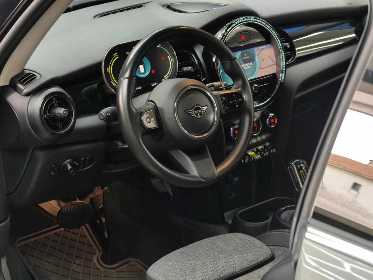 mini-hatch-cooper-se-32-6-kwh-2023-eletrico