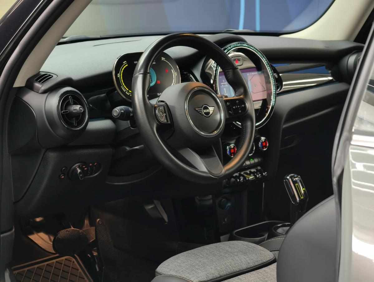 mini-hatch-cooper-se-32-6-kwh-2023-eletrico