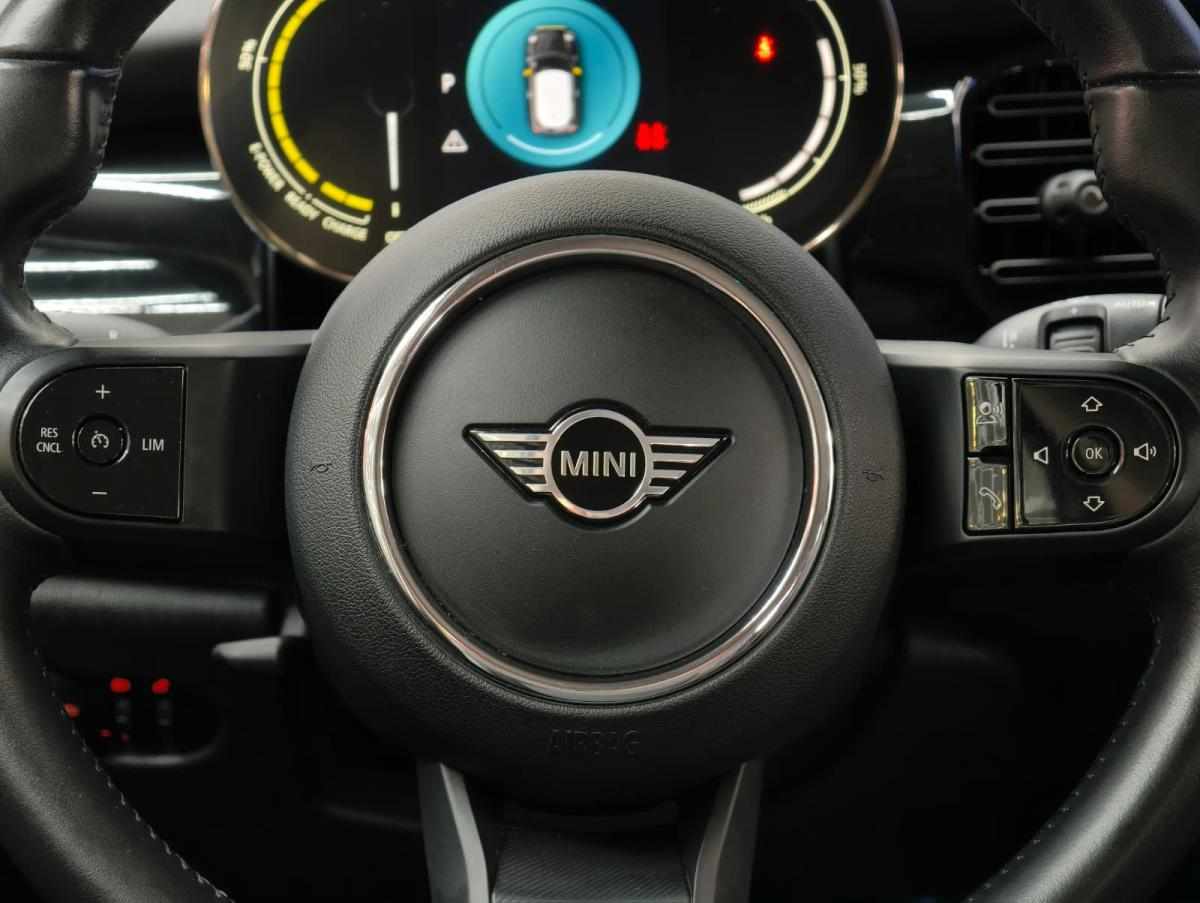 mini-hatch-cooper-se-32-6-kwh-2023-eletrico