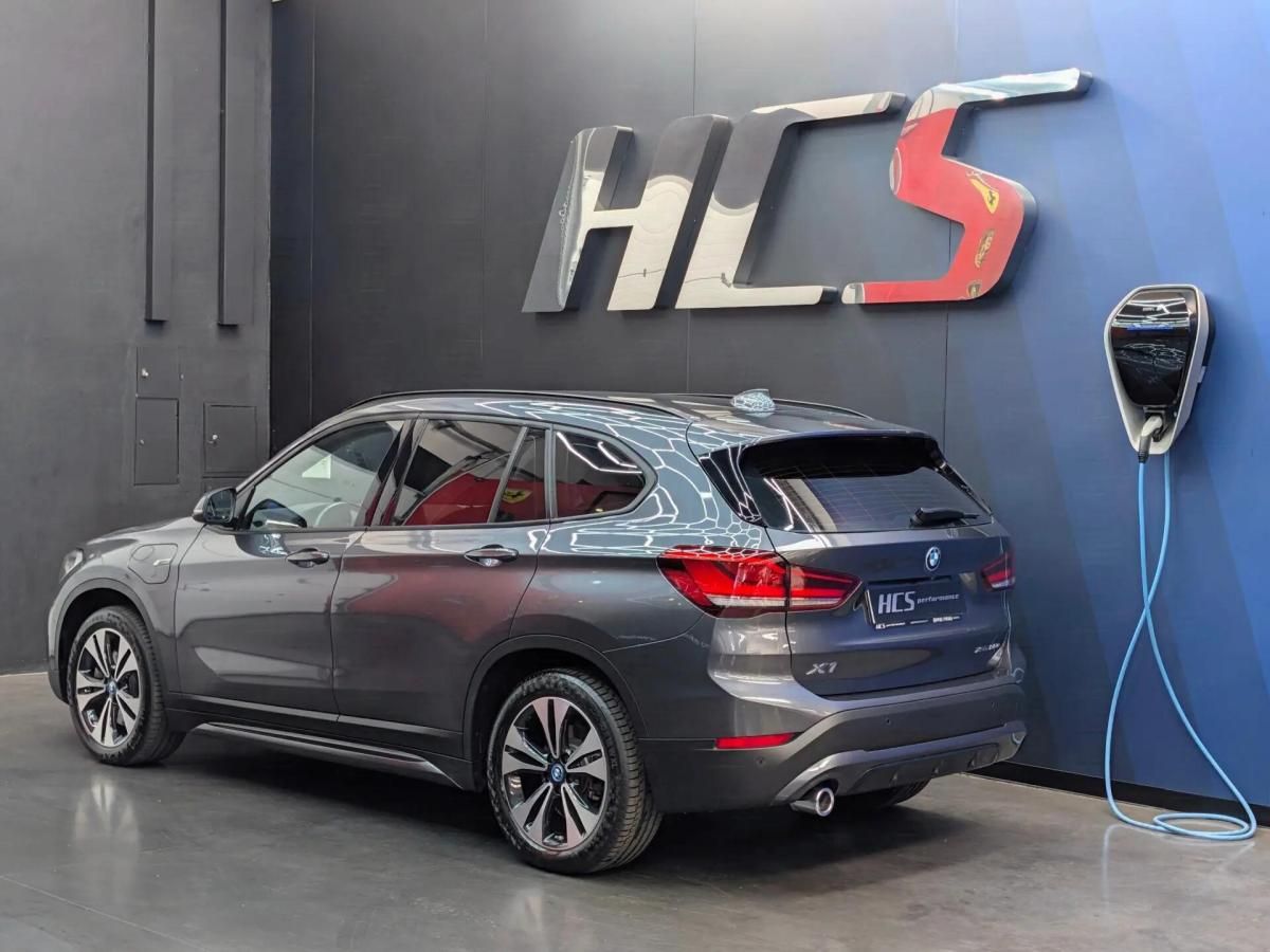 bmw-x1-xdrive25e-2022-hibrido-a-gasolina-1499cc