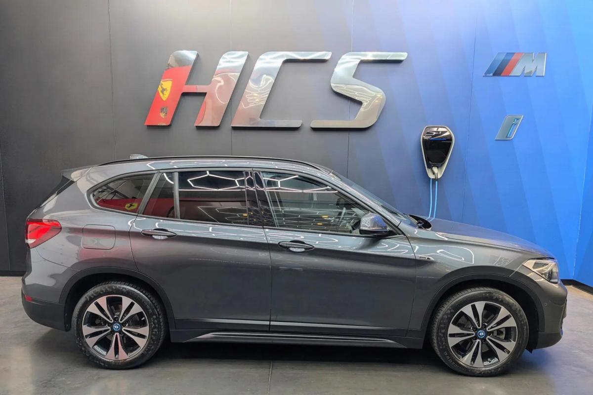 bmw-x1-xdrive25e-2022-hibrido-a-gasolina-1499cc