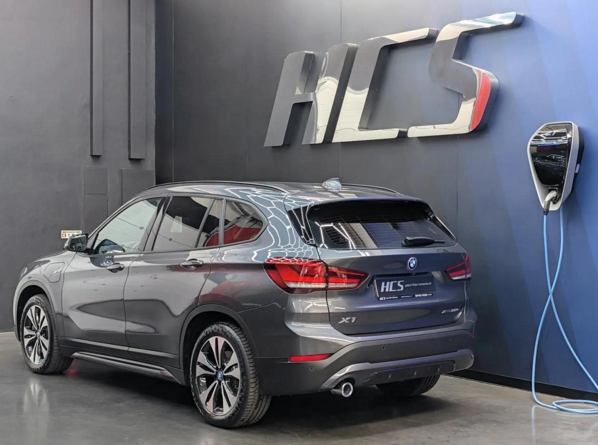 bmw-x1-xdrive25e-2022-hibrido-a-gasolina-1499cc