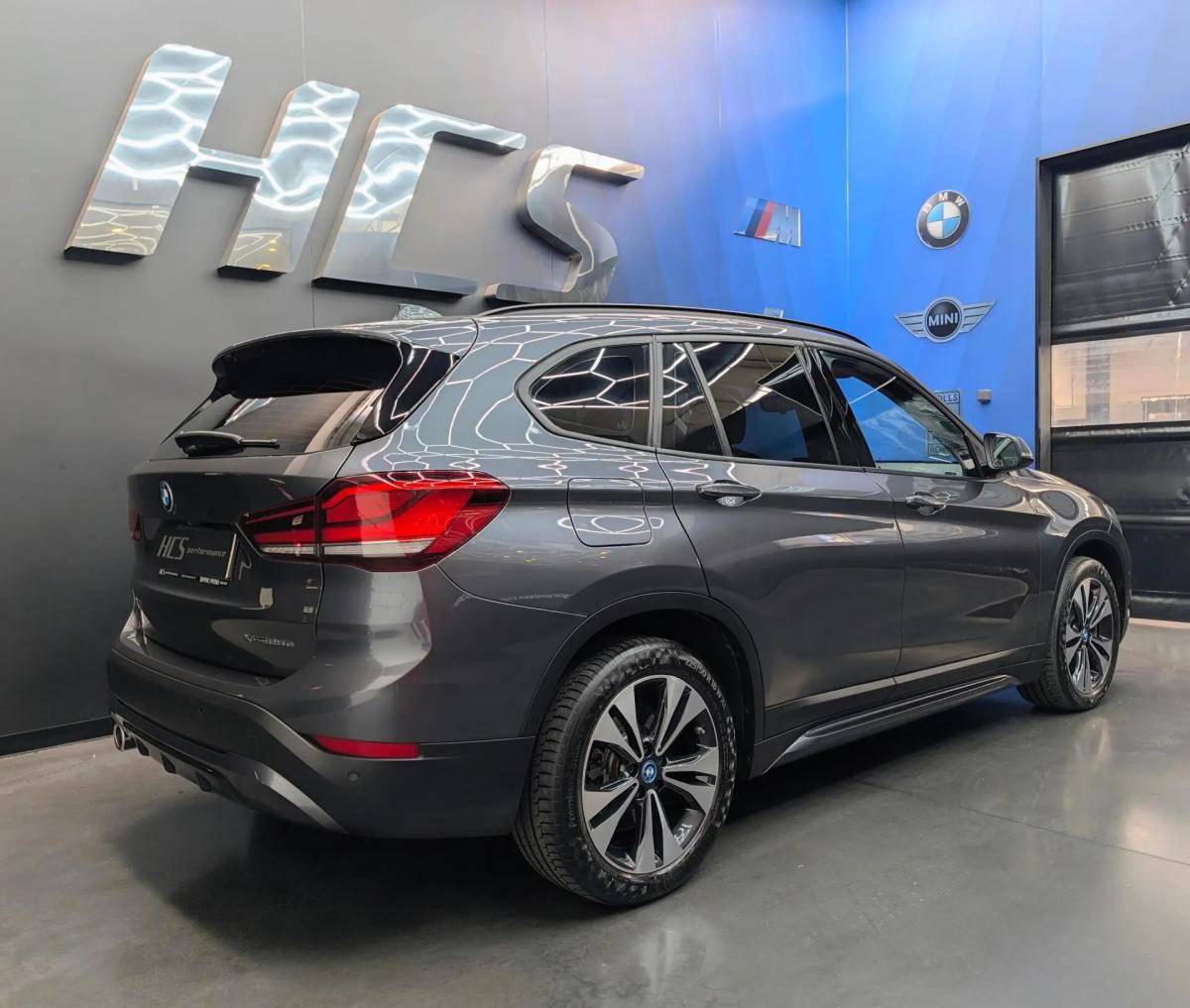 bmw-x1-xdrive25e-2022-hibrido-a-gasolina-1499cc