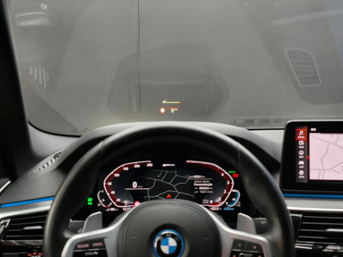 bmw-serie-5-2023-hibrido-a-gasolina-1998cc