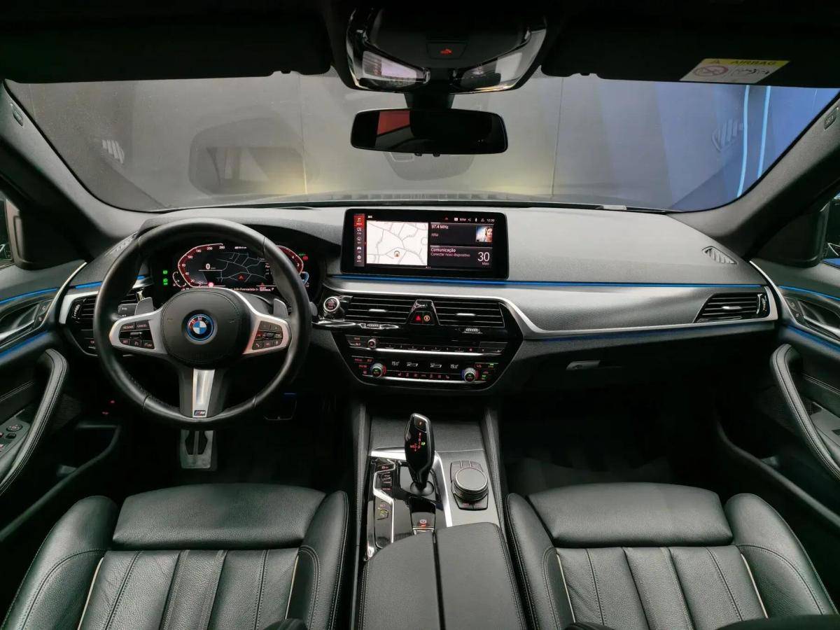 bmw-serie-5-2023-hibrido-a-gasolina-1998cc