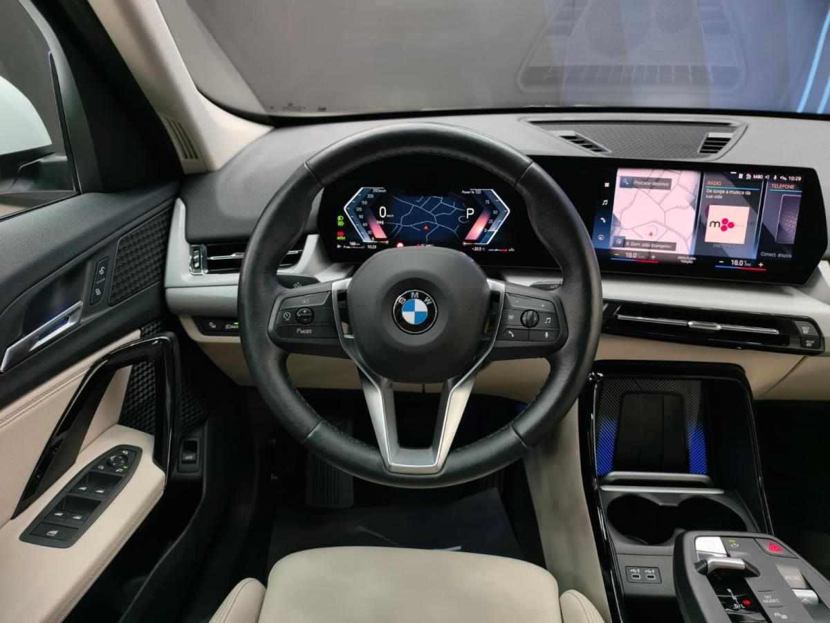 bmw-x1-sdrive18d-2023-diesel-1995cc