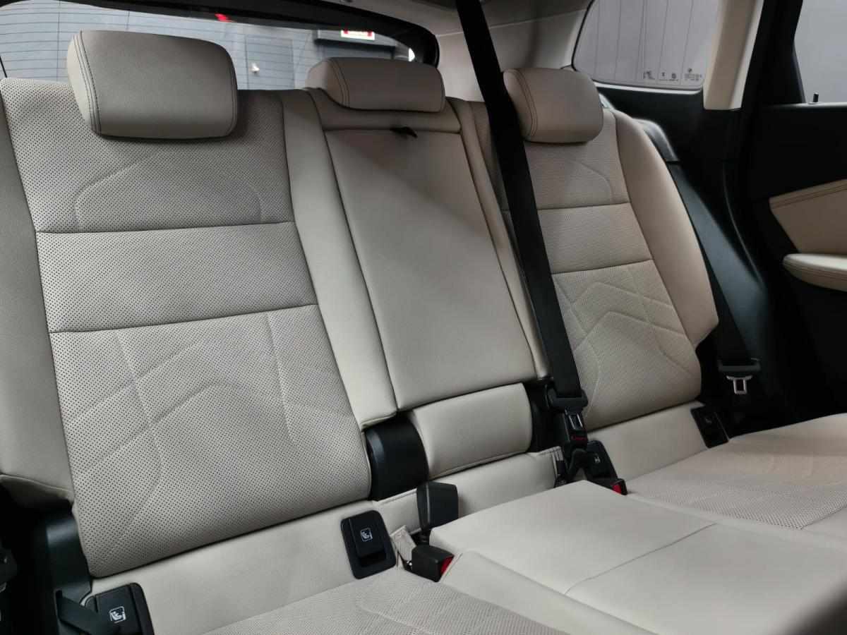 bmw-x1-sdrive18d-2023-diesel-1995cc