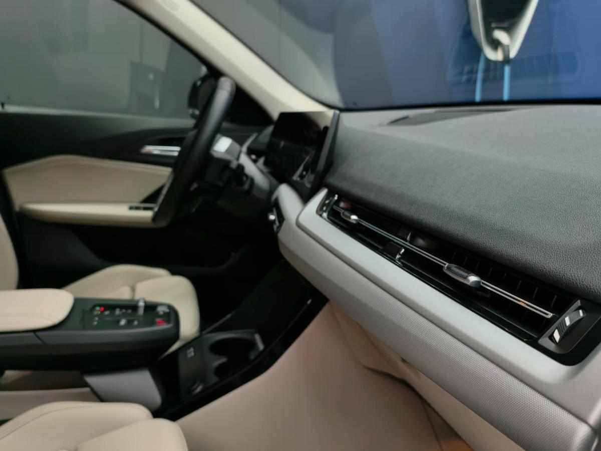 bmw-x1-sdrive18d-2023-diesel-1995cc