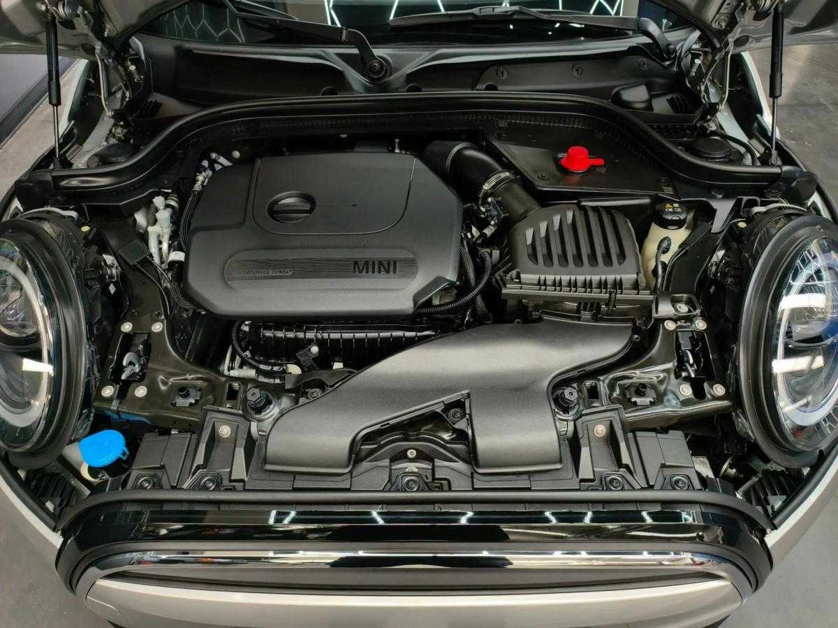 mini-cooper-2023-gasolina-1499cc