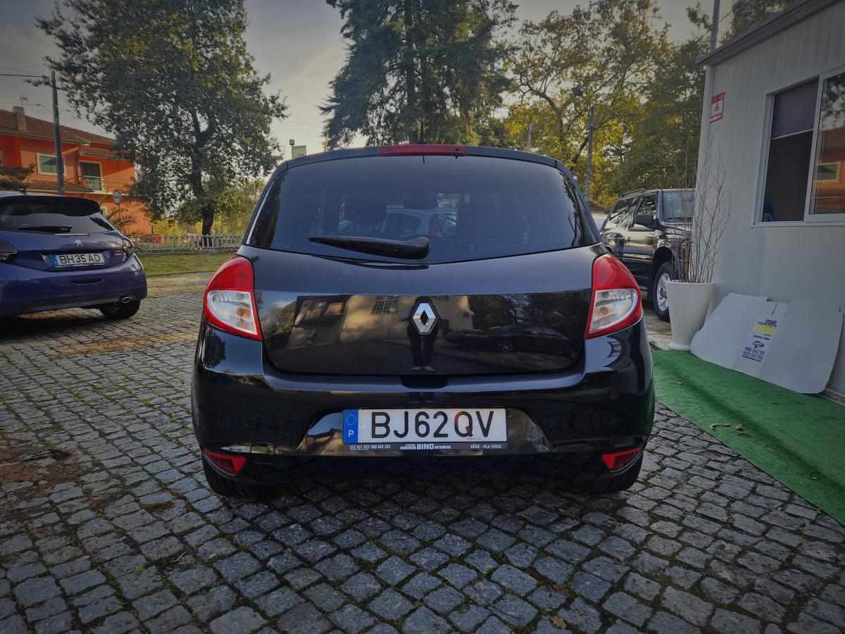renault-clio-1-2-tce-1-1-2011-gasolina-1149cc