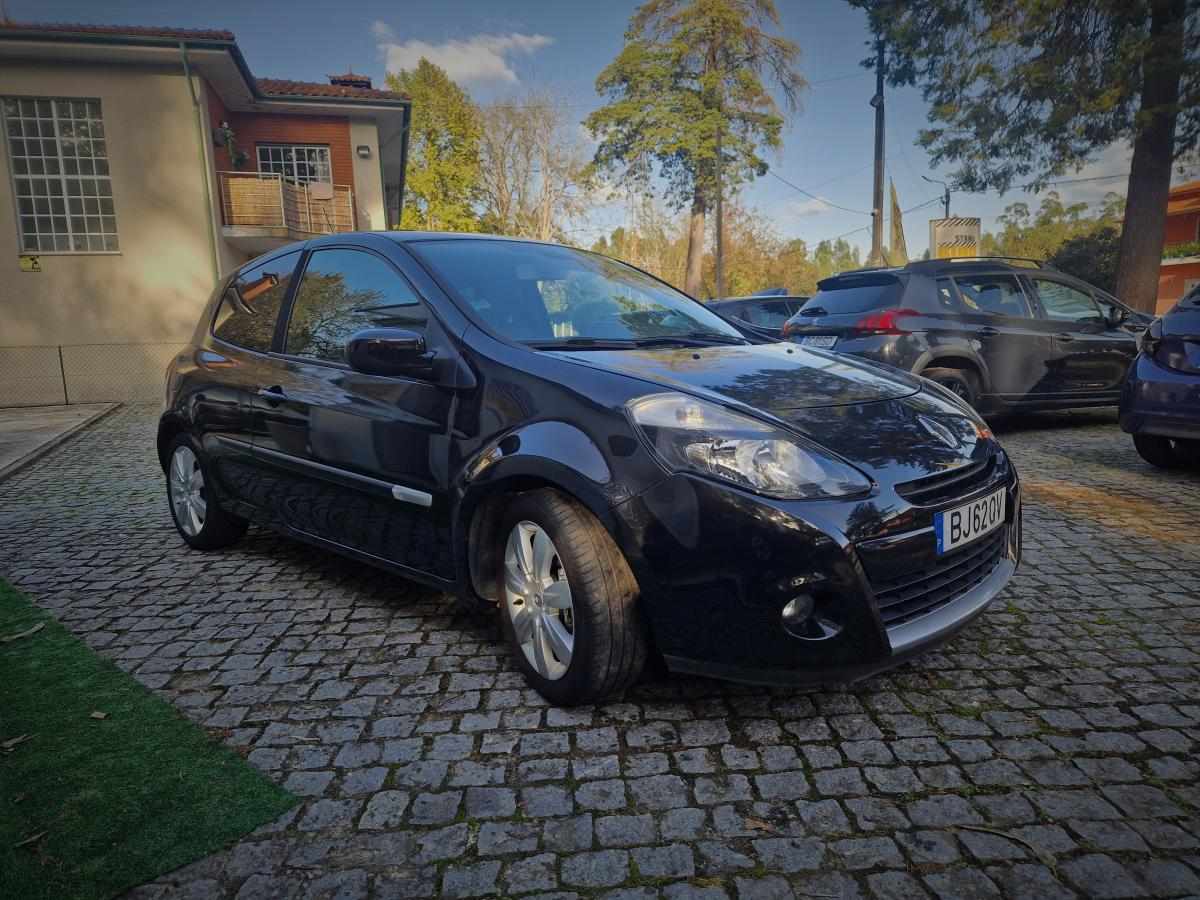 renault-clio-1-2-tce-1-1-2011-gasolina-1149cc