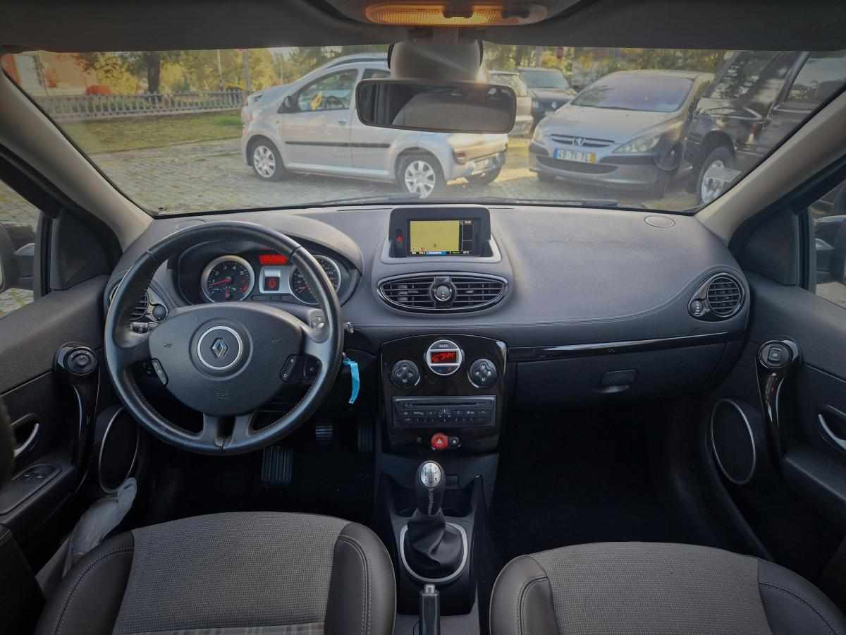 renault-clio-1-2-tce-1-1-2011-gasolina-1149cc