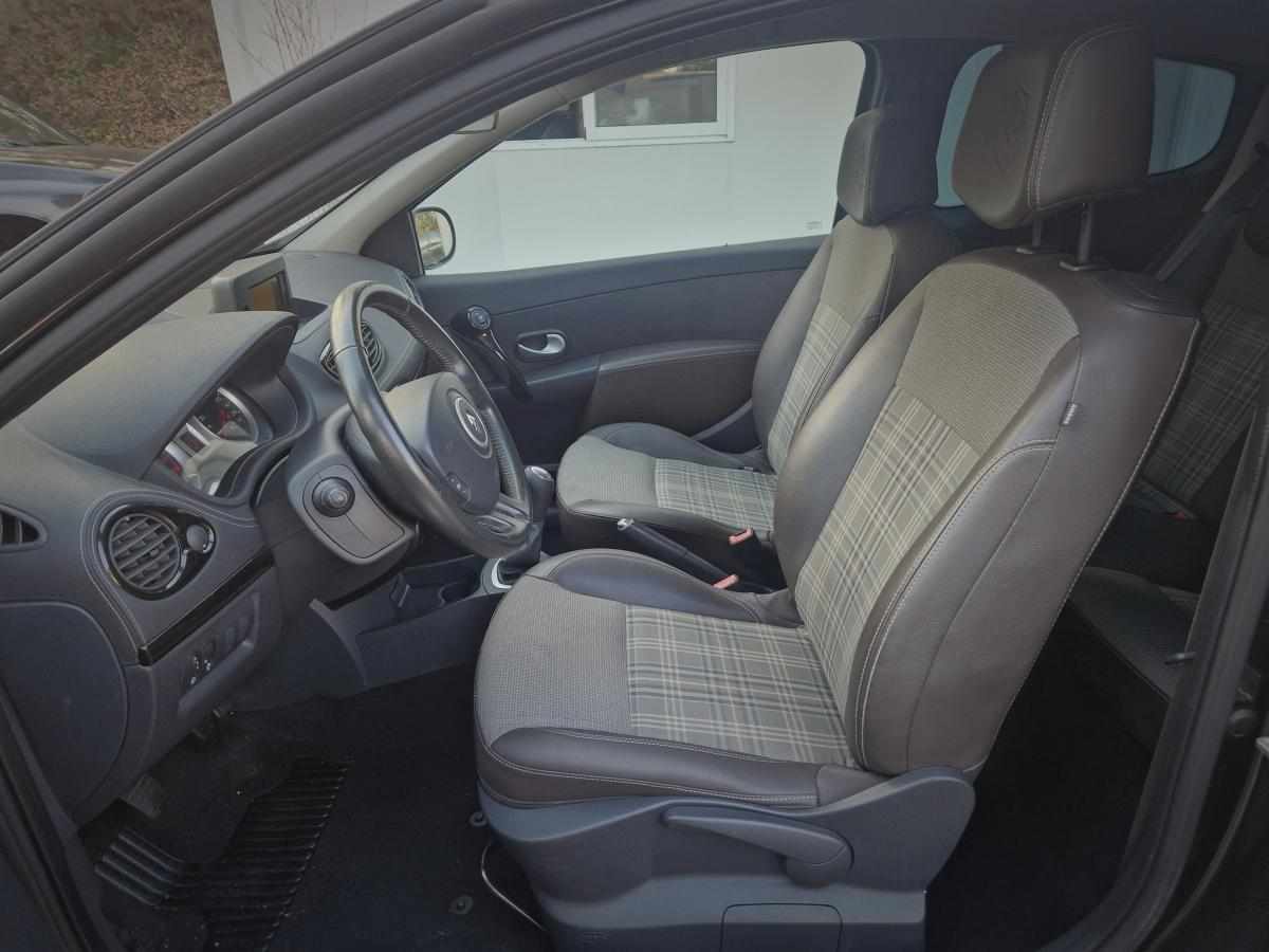 renault-clio-1-2-tce-1-1-2011-gasolina-1149cc