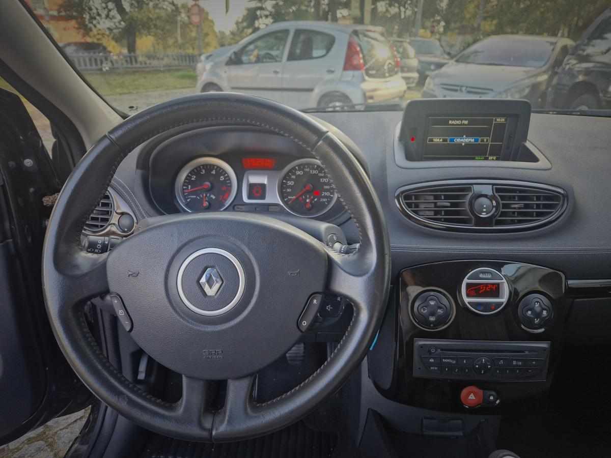 renault-clio-1-2-tce-1-1-2011-gasolina-1149cc