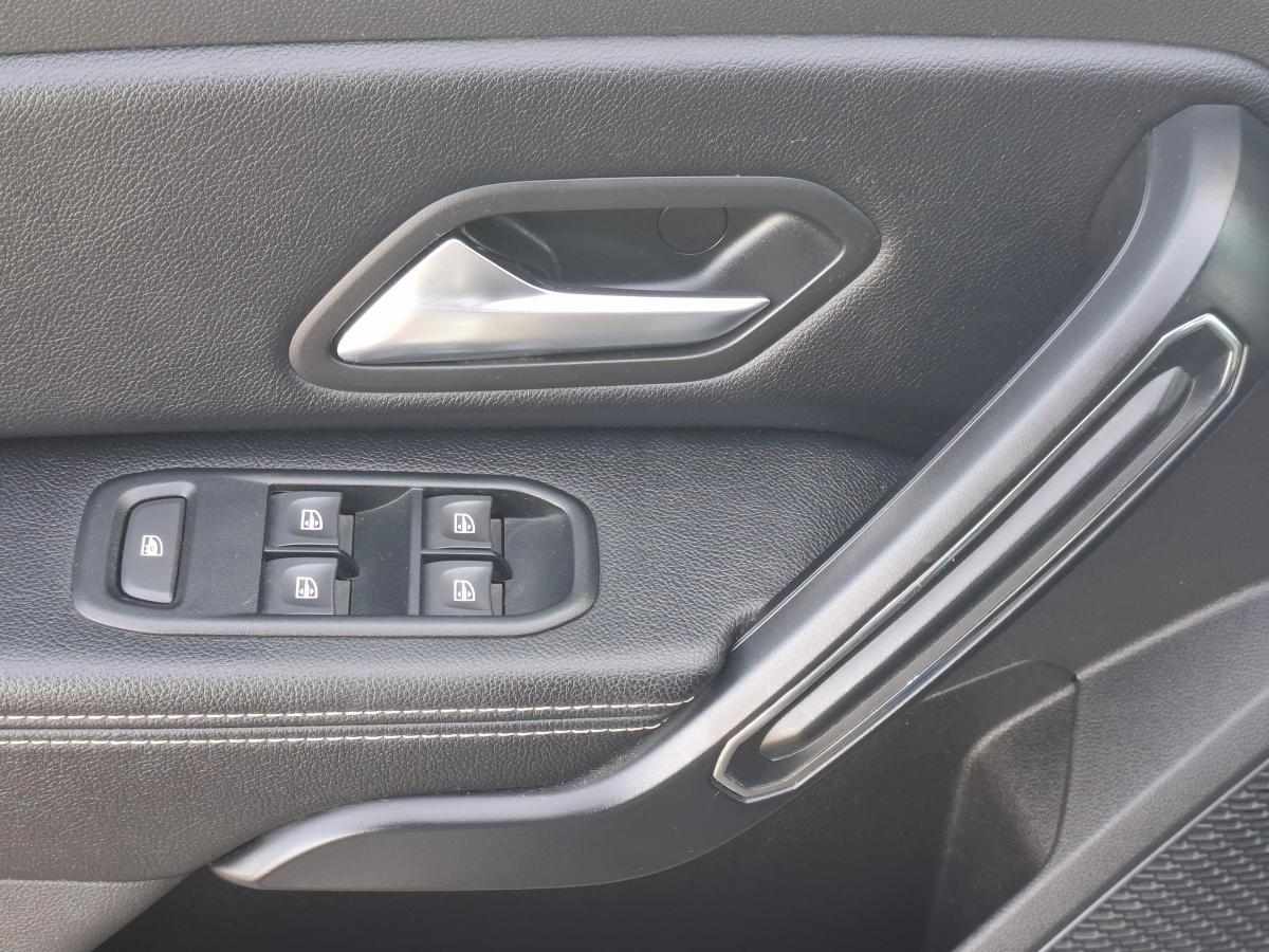 dacia-duster-1-2-tce-2018-gasolina-1197cc