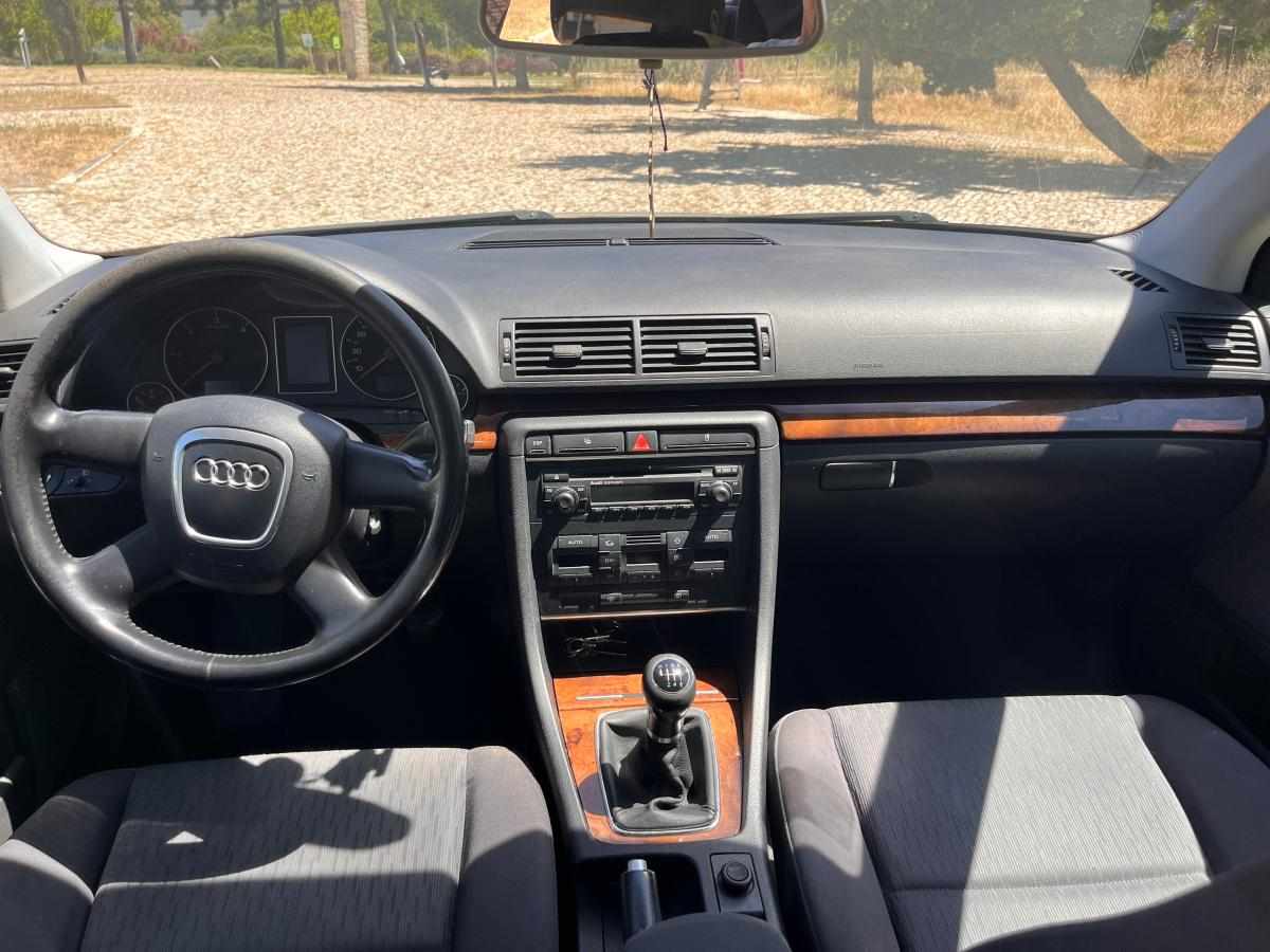audi-a4-2-0-140cv-2004-diesel-1968cc
