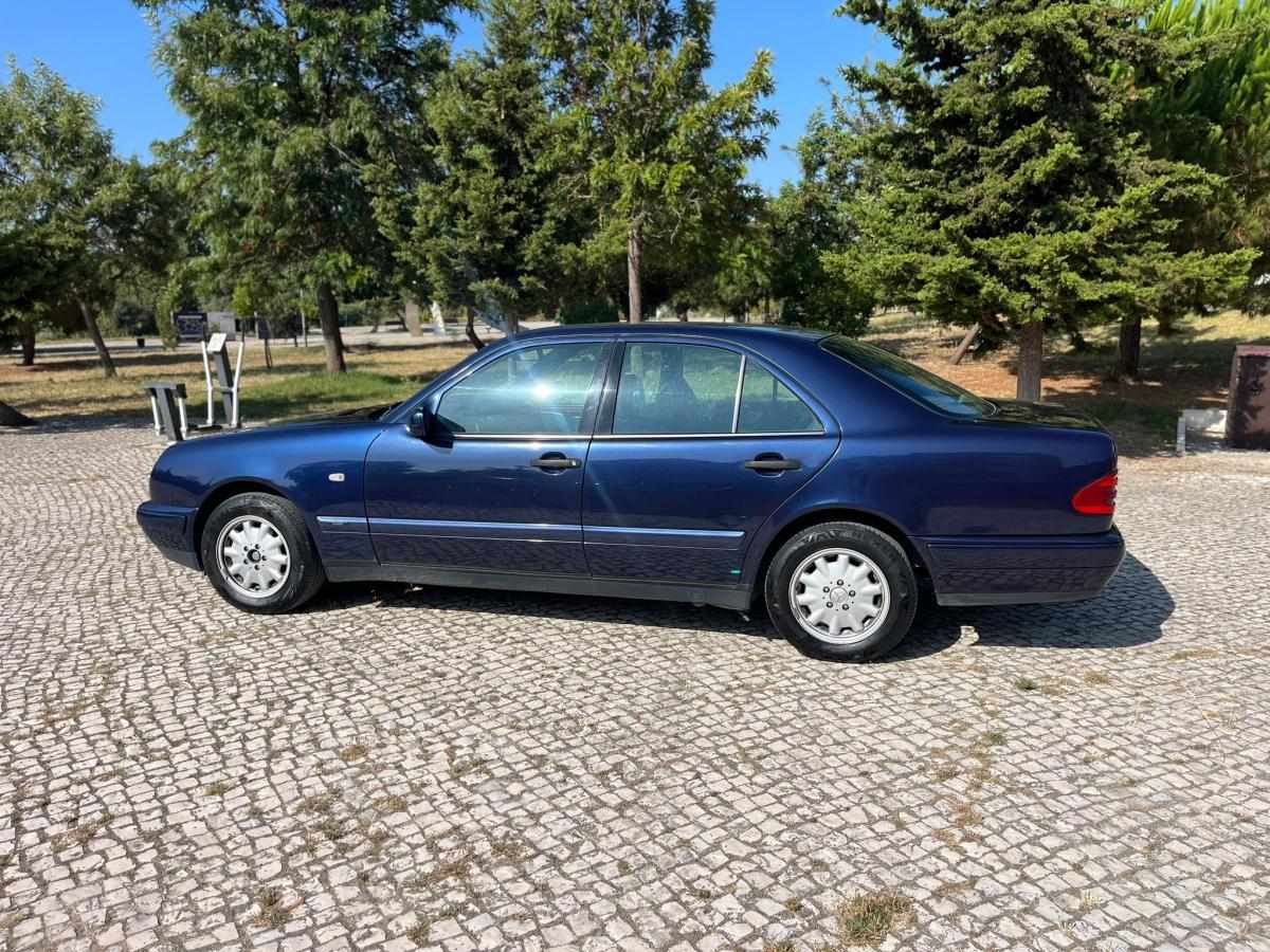 mercedes-benz-classe-e-e-220-d-1997-diesel-2155cc