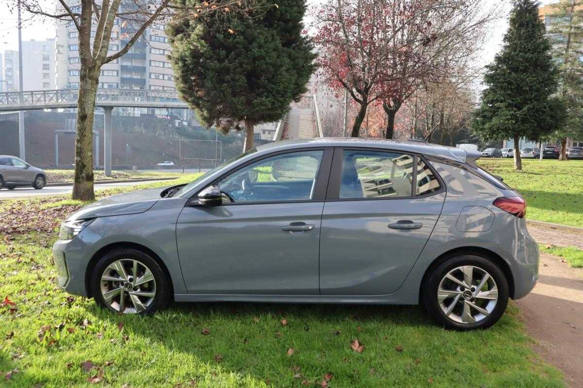 opel-corsa-2023-gasolina-1199cc