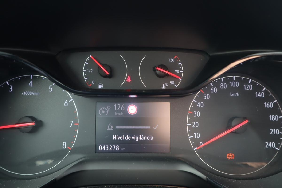 opel-corsa-2023-gasolina-1199cc